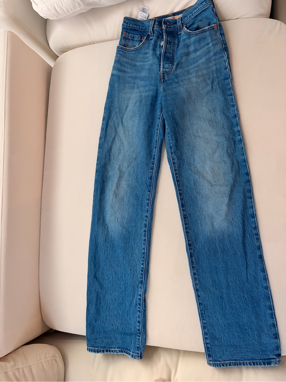 Levi's Women's Straight-Leg Medium Blue Jeans